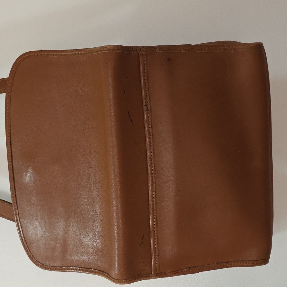 Coach Brown Leather Crossbody Bag with Gold Hardware - Picture 7 of 12
